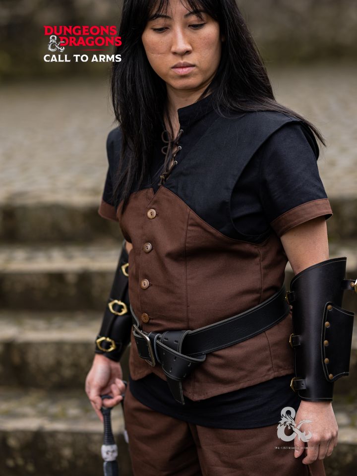 D&D rogue hooded vest brown 3