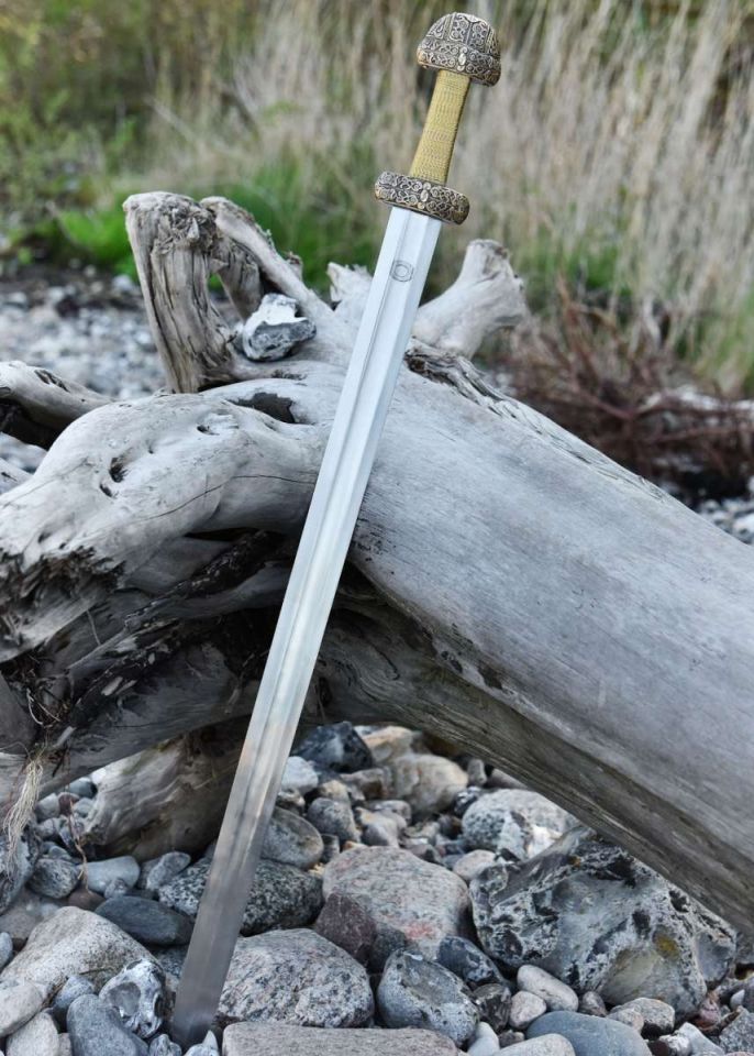 Rus-Viking sword type Petersen D 3