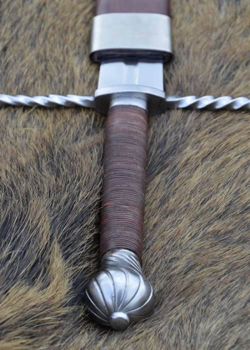 Bastard sword - one-and-a-half-handed sword with scabbard 3