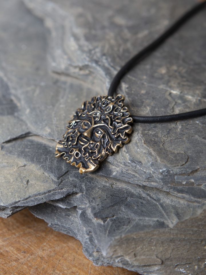 Green man amulet 3