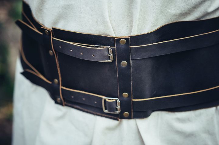 Brown leather Viking belt 3