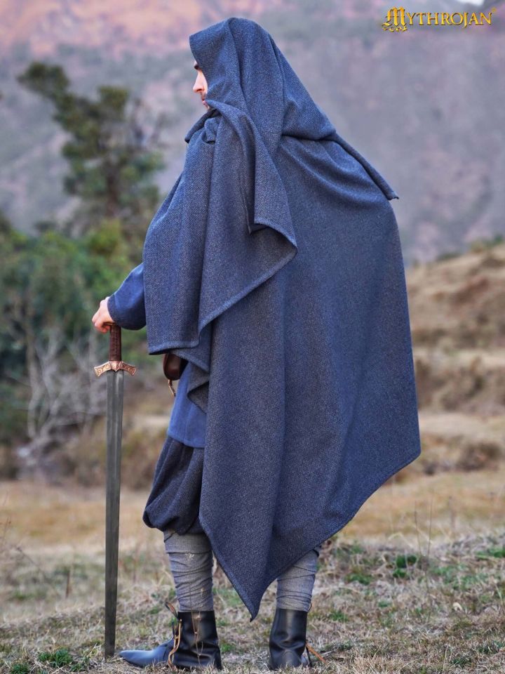 Viking cloak Alaric blue 3