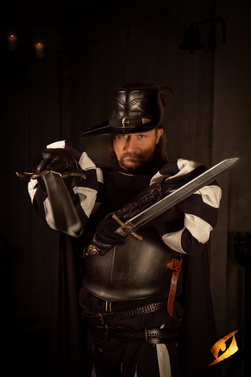 Dueling sword LARP 3