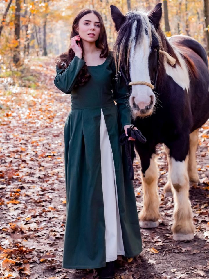 Medieval dress Larina green-nature 3