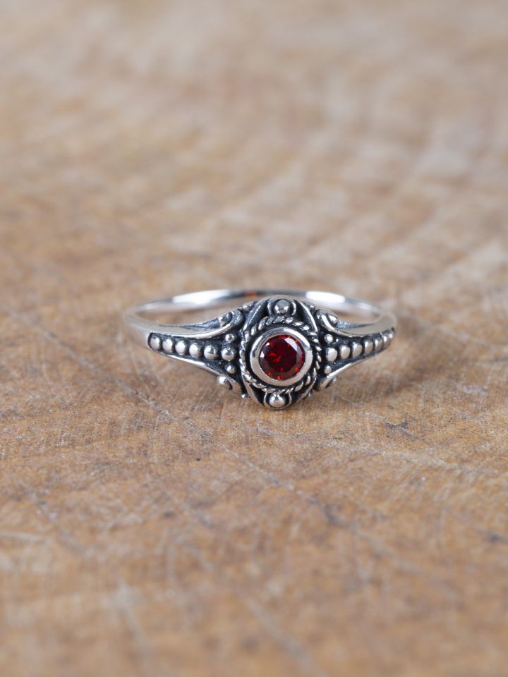 Viking silver ring with red zirconia 3