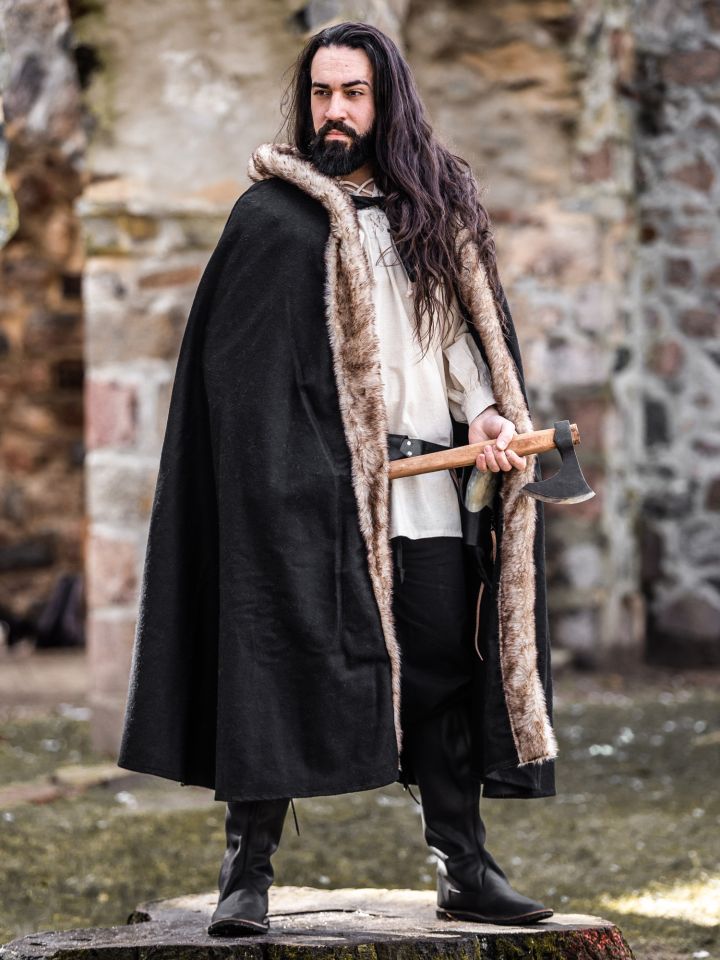 Hooded cape Fjell black 3