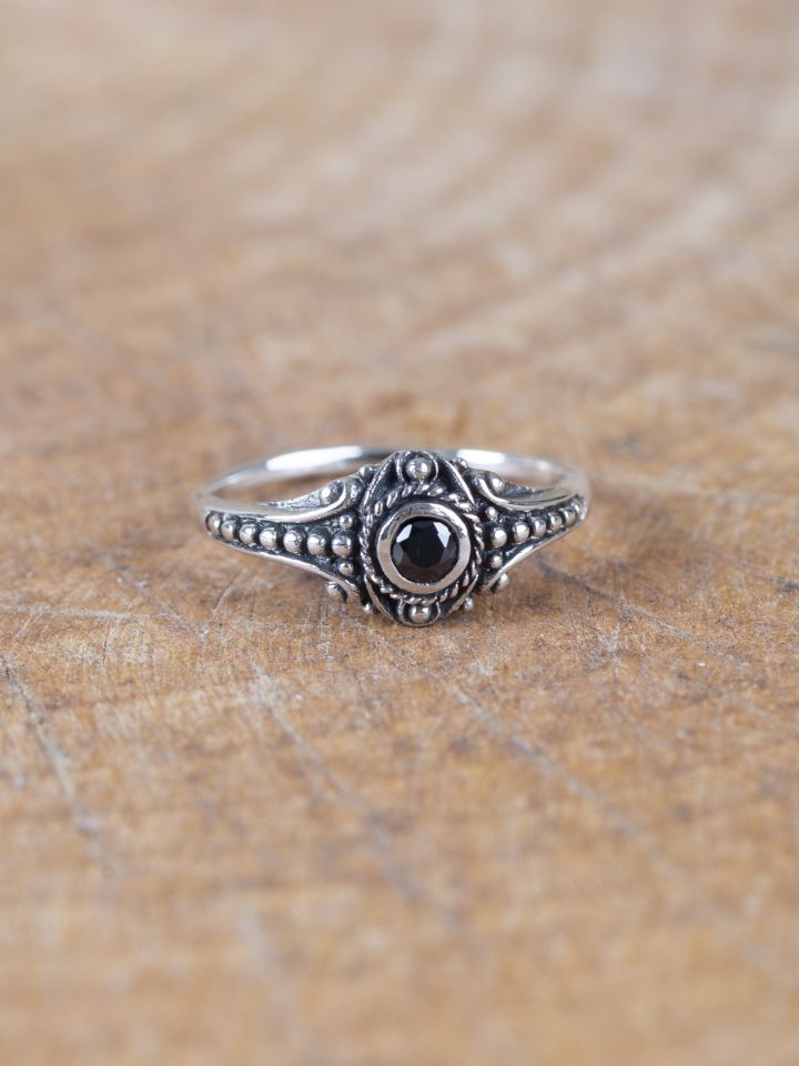 Viking silver ring with black zirconia 3