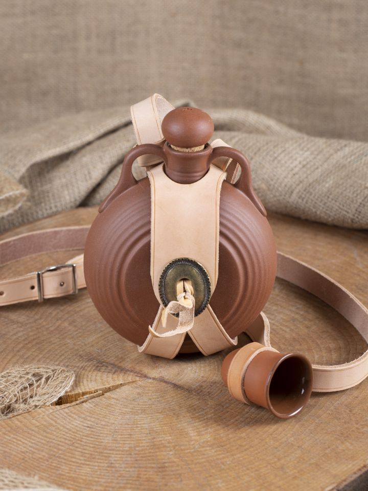 Water bottle with shoulder holder 3