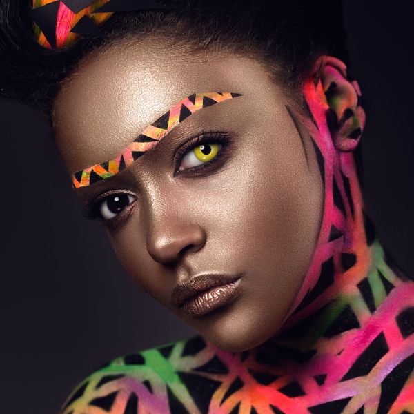 Yellow Fear contact lenses 3