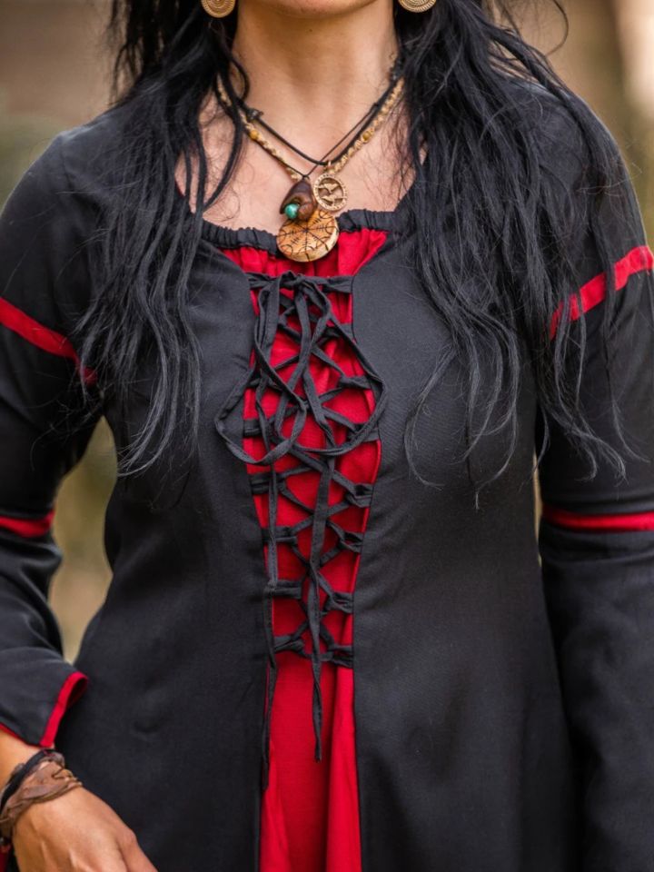 Dress with trumpet sleeves black-red L 3