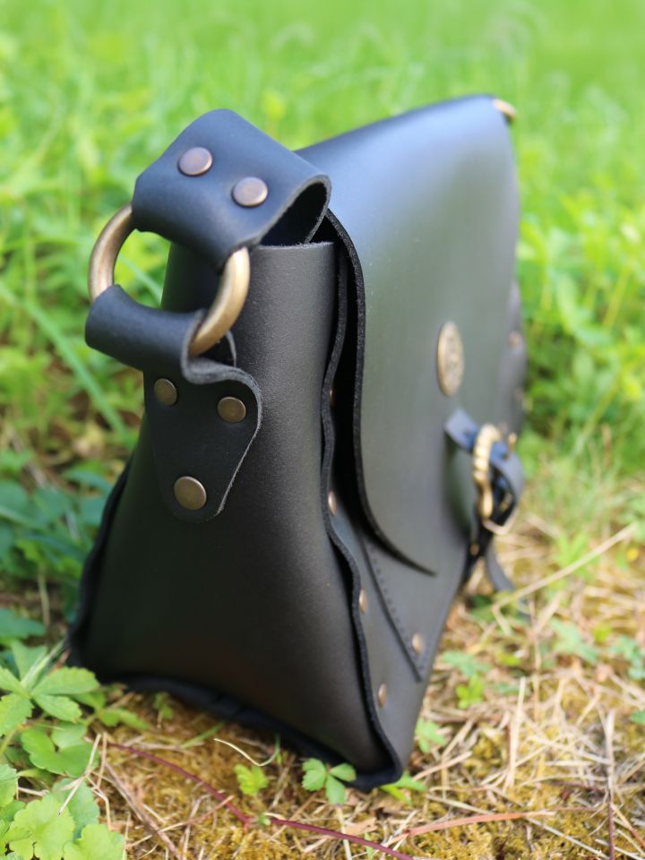 Black leather shoulder bag 3