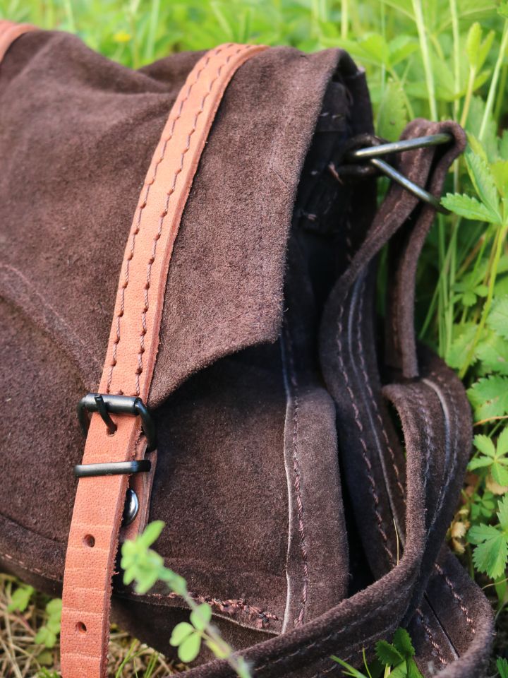 Brown suede shoulder bag 3