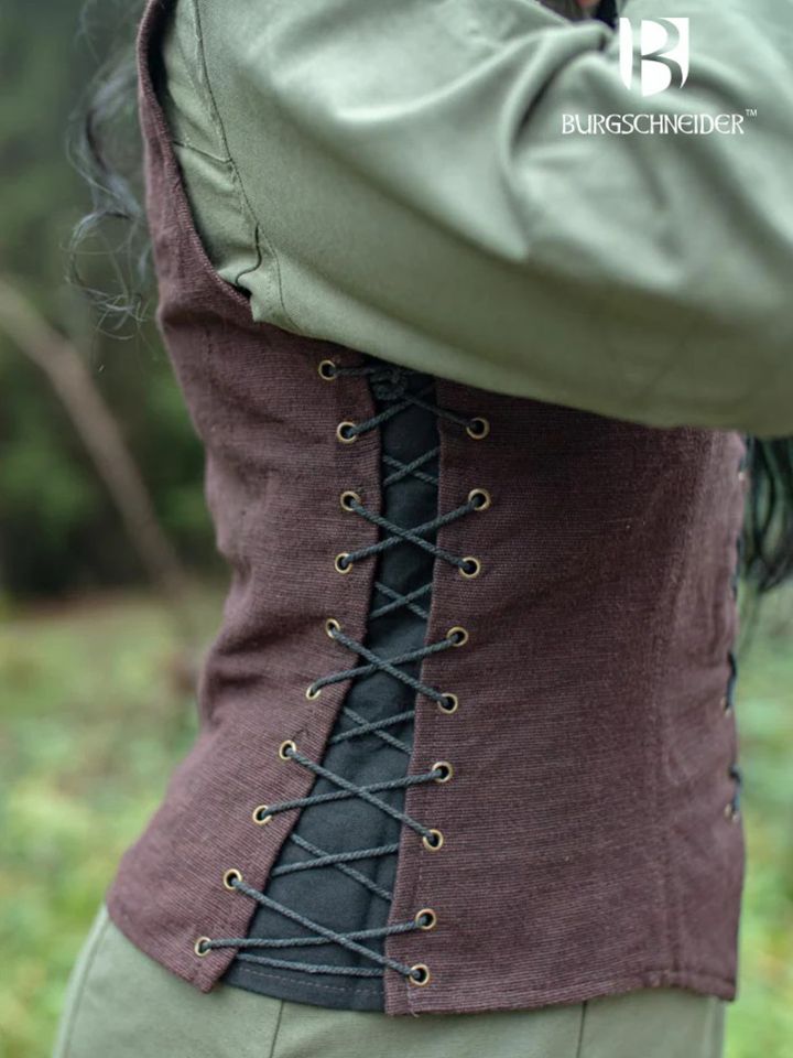 Marian vest brown 3