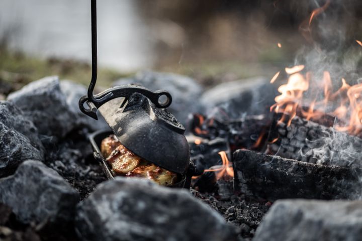 Cast iron potato roaster 3