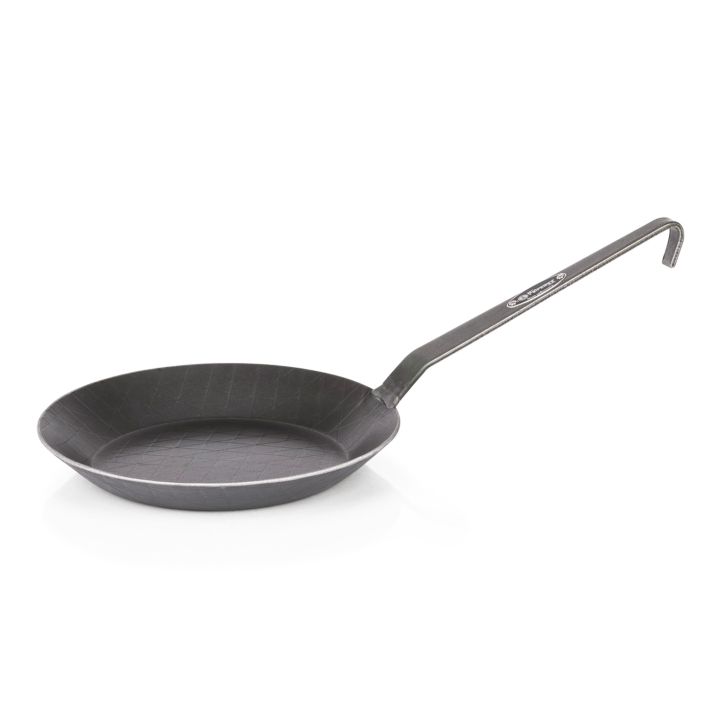 Wrought iron pan 20 cm 3