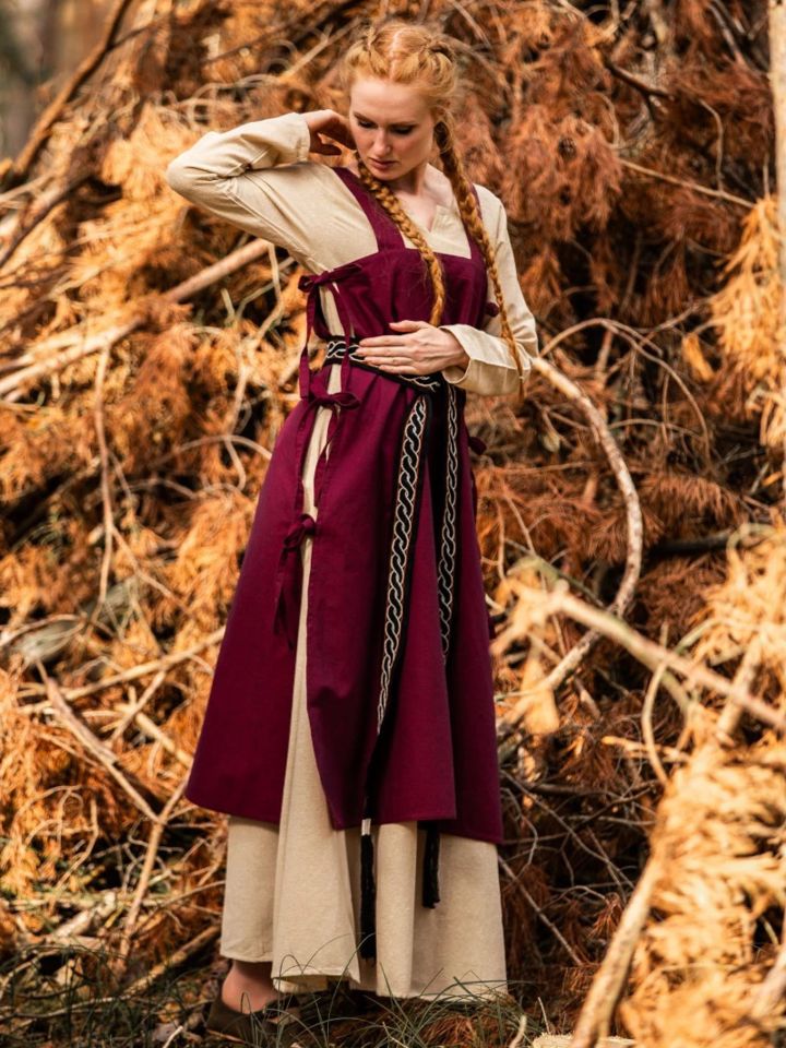Viking overdress red 3