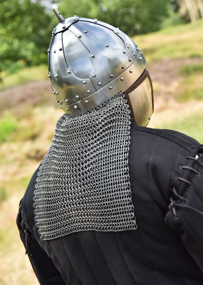 Rivited plate helmet with cheek flap 3