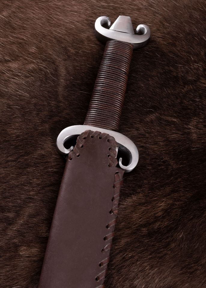 Viking longsax Petersen type G with scabbard 4