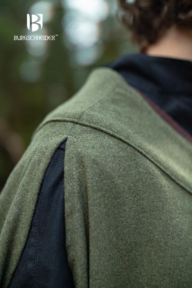 Cloak Justus olive green 4