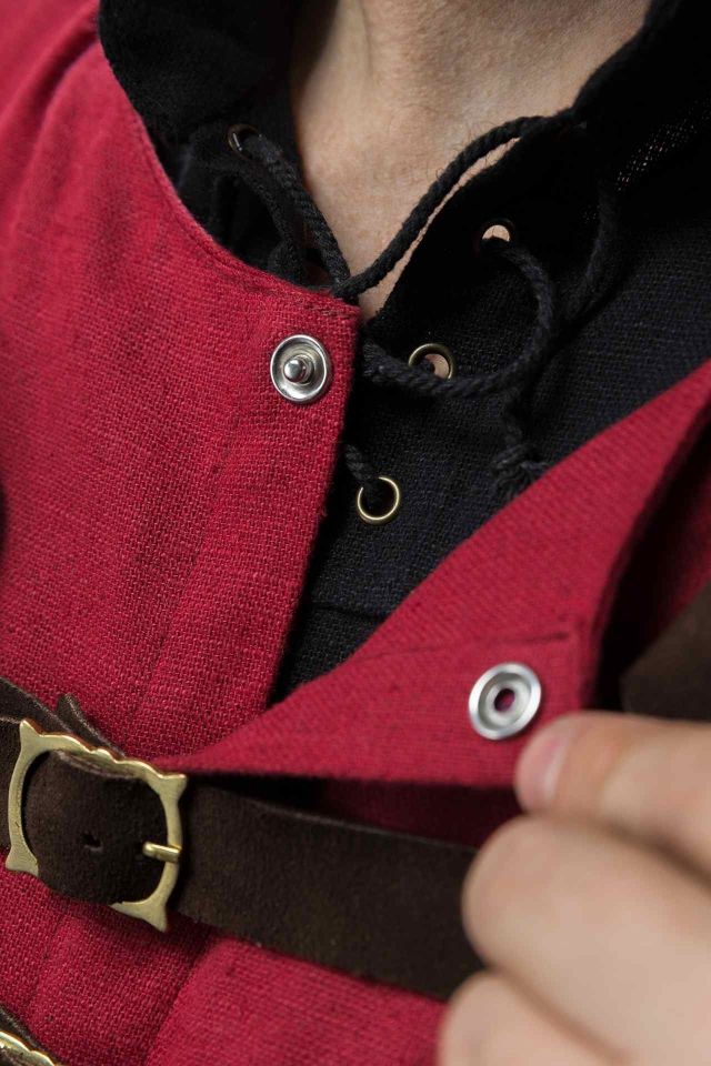Warhammer Armoury Imperial Doublet Type A Dark Red 4