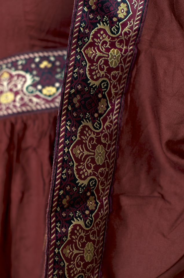 Burgundy medieval dress in red M 3