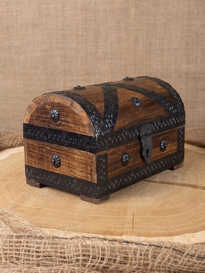 Pirate chest 4