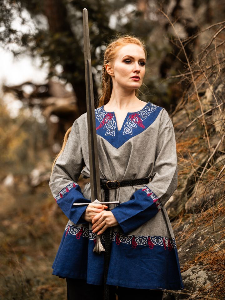 Viking Tunic Freydis Grey Unisex 4