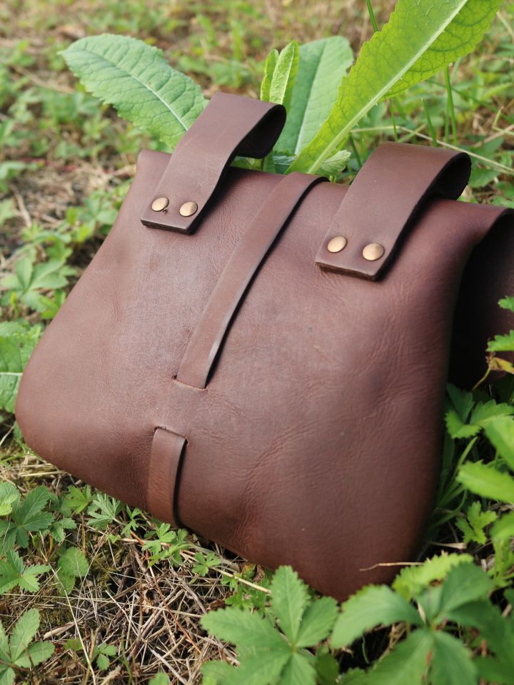 Leather bag for LARP 4