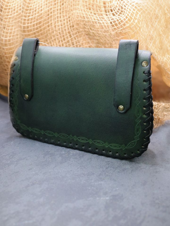 Belt bag with decoration green 4