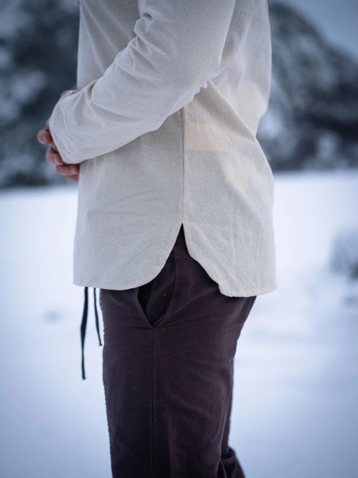 Medieval shirt with natural border L 4