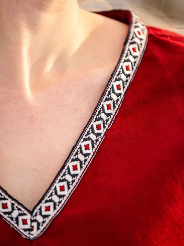 Viking tunic Matilda red 4