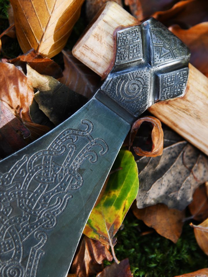 Viking Mammen axe 5