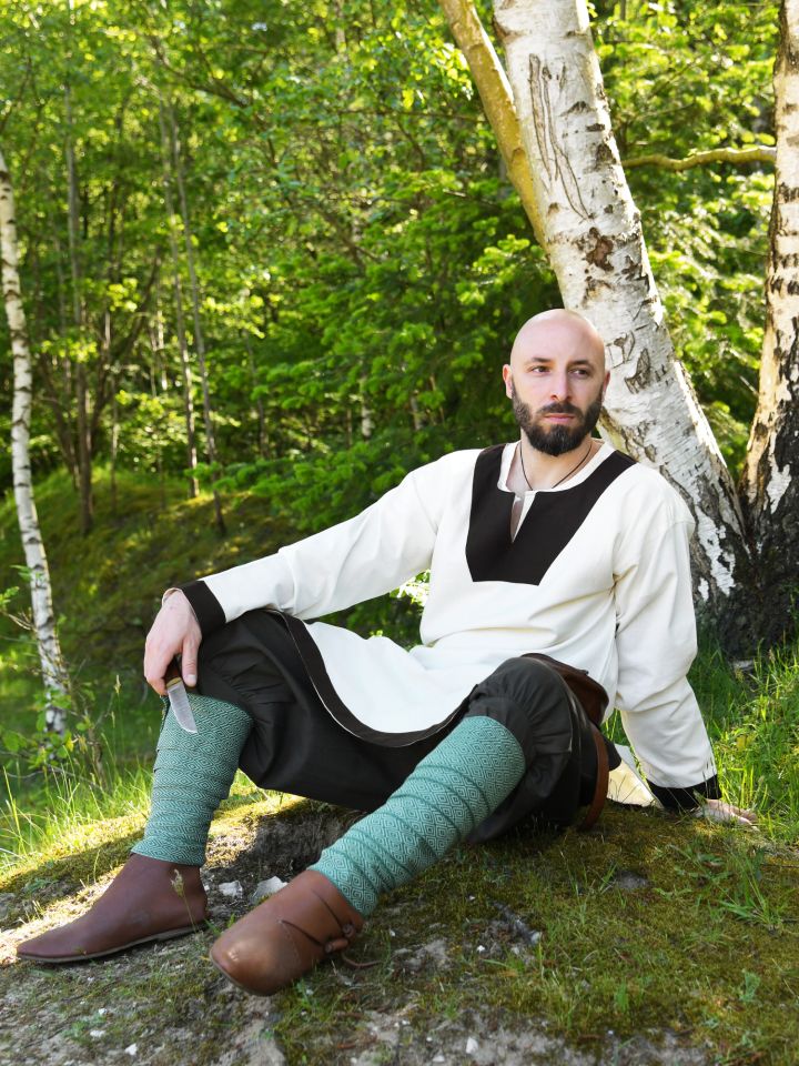 Early medieval tunic 5