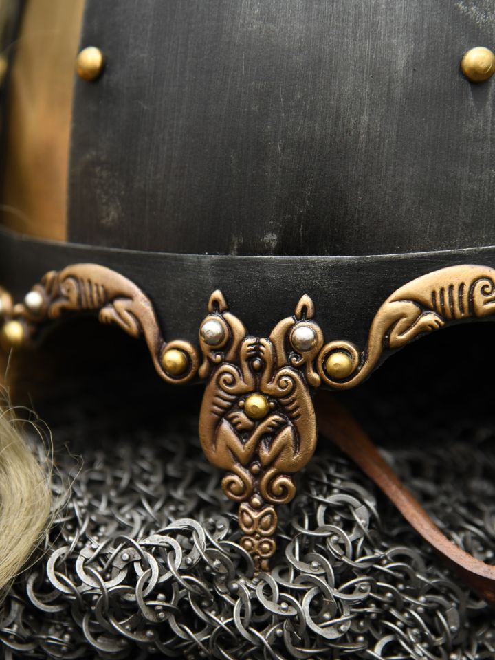 Rus helmet with horsehair tuft 5