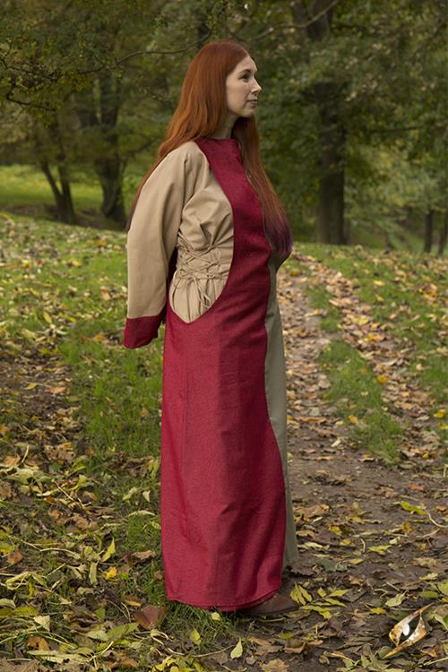 Runa overdress 5