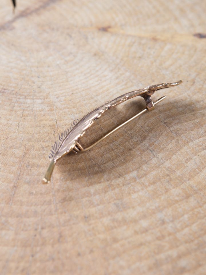 Bronze feather brooch 5