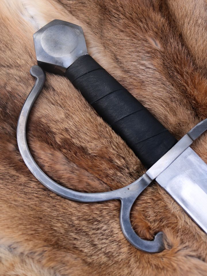 Falchion based on the Italian model SK-A 5