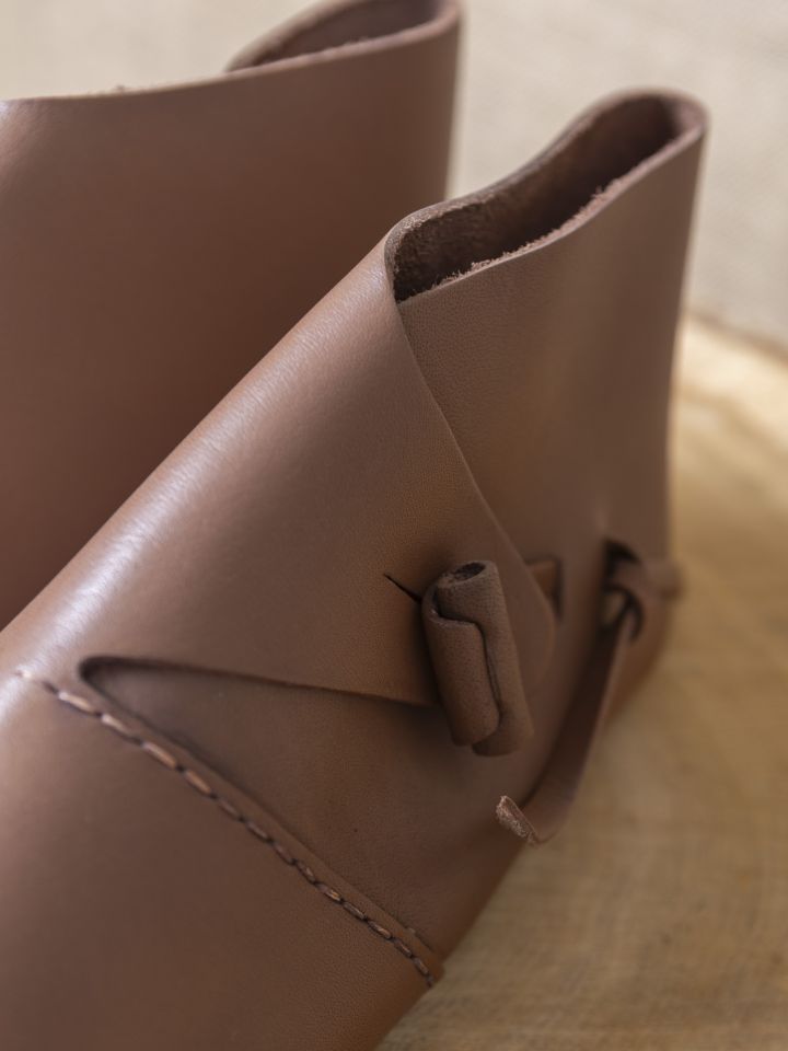 Early medieval shoes with toggle fastener 5