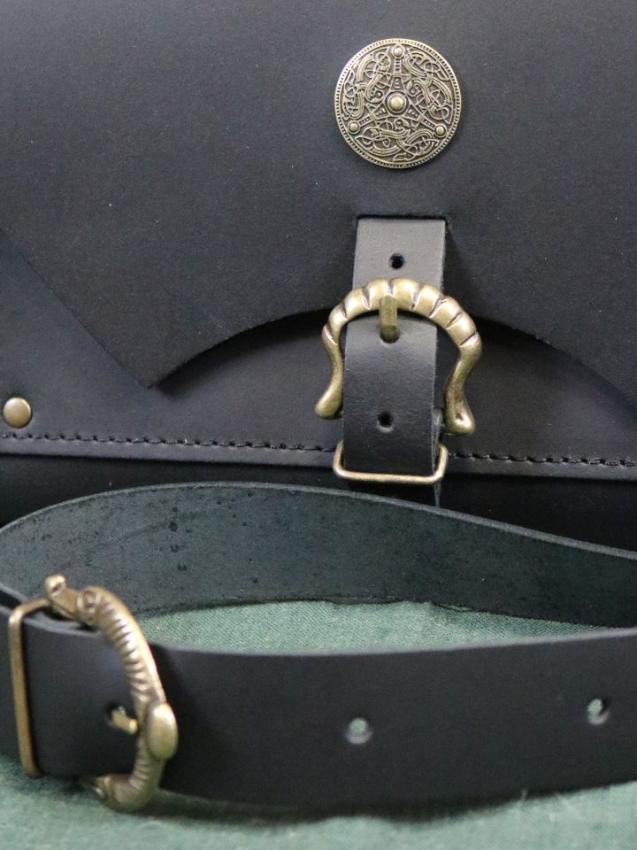 Black leather shoulder bag 5