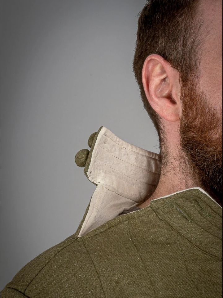 Infantry gambeson green 5
