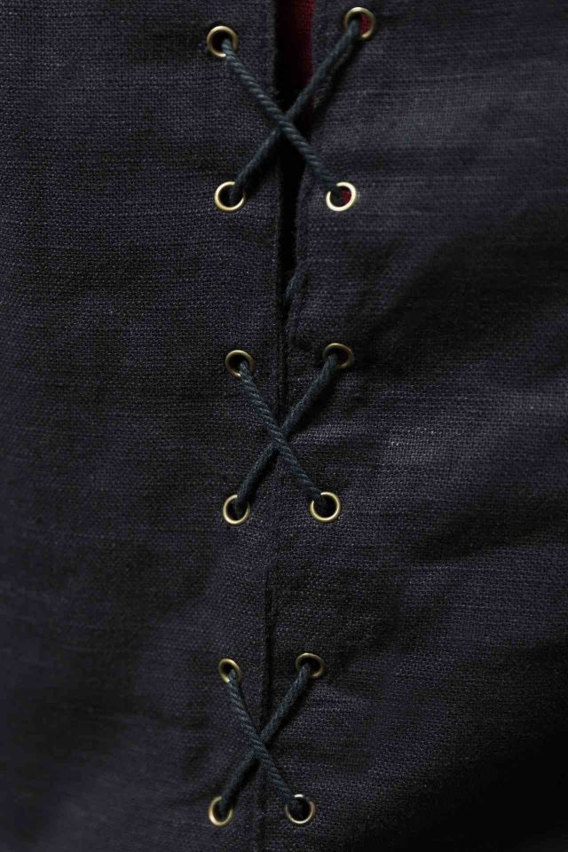 Warhammer Armoury Imperial Doublet Type B Black 6