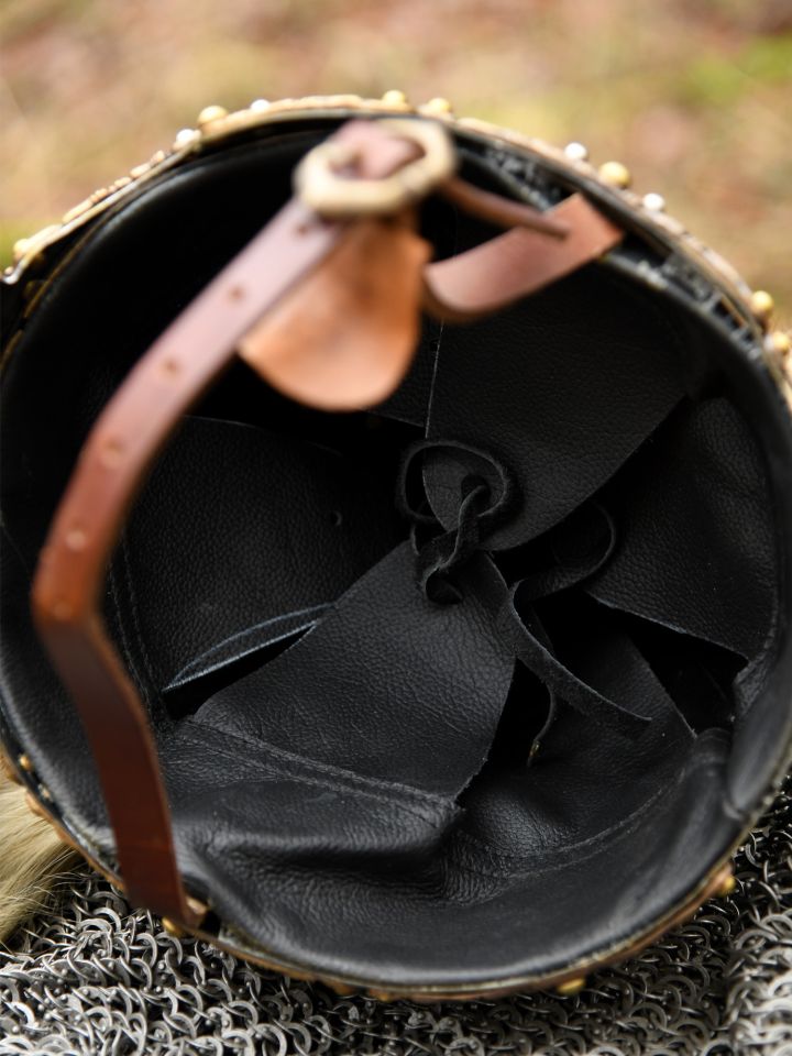 Rus helmet with horsehair tuft 6