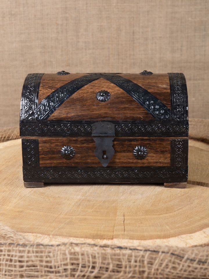 Pirate chest 6
