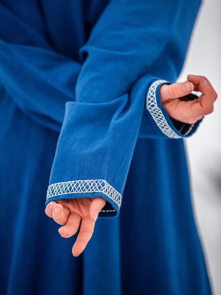 Viking dress Brigida blue 6
