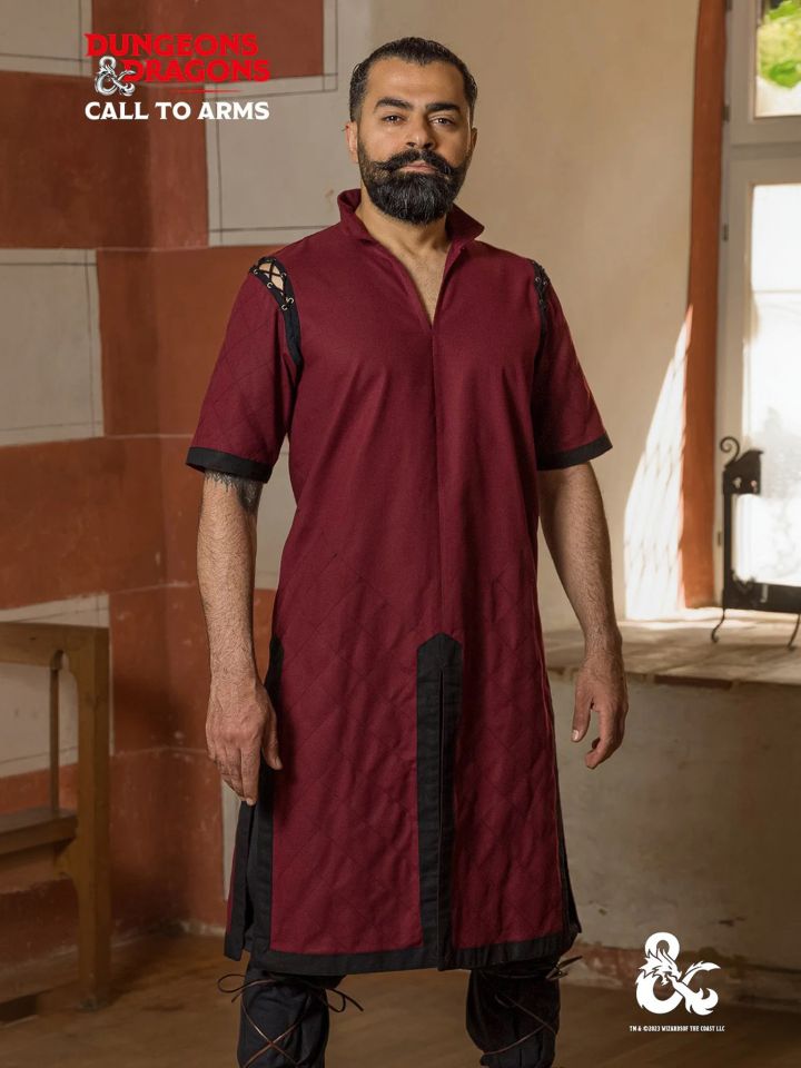D&D fighter tunic red-black S 6
