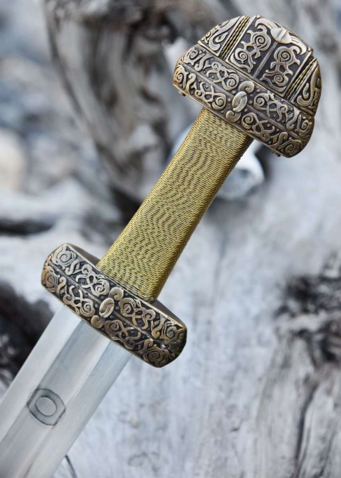 Rus-Viking sword type Petersen D 7