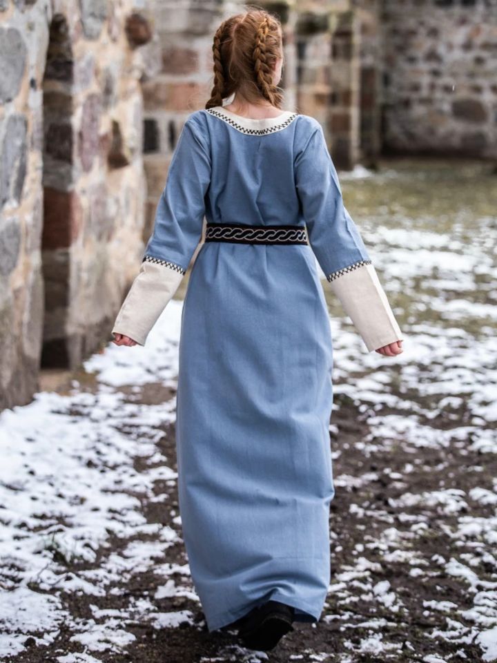 Viking dress Freya dove blue 7