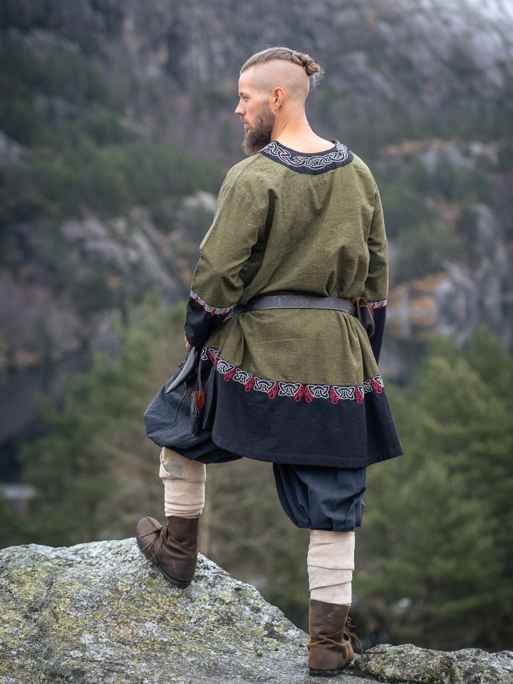 Viking tunic Freydis olive unisex 7