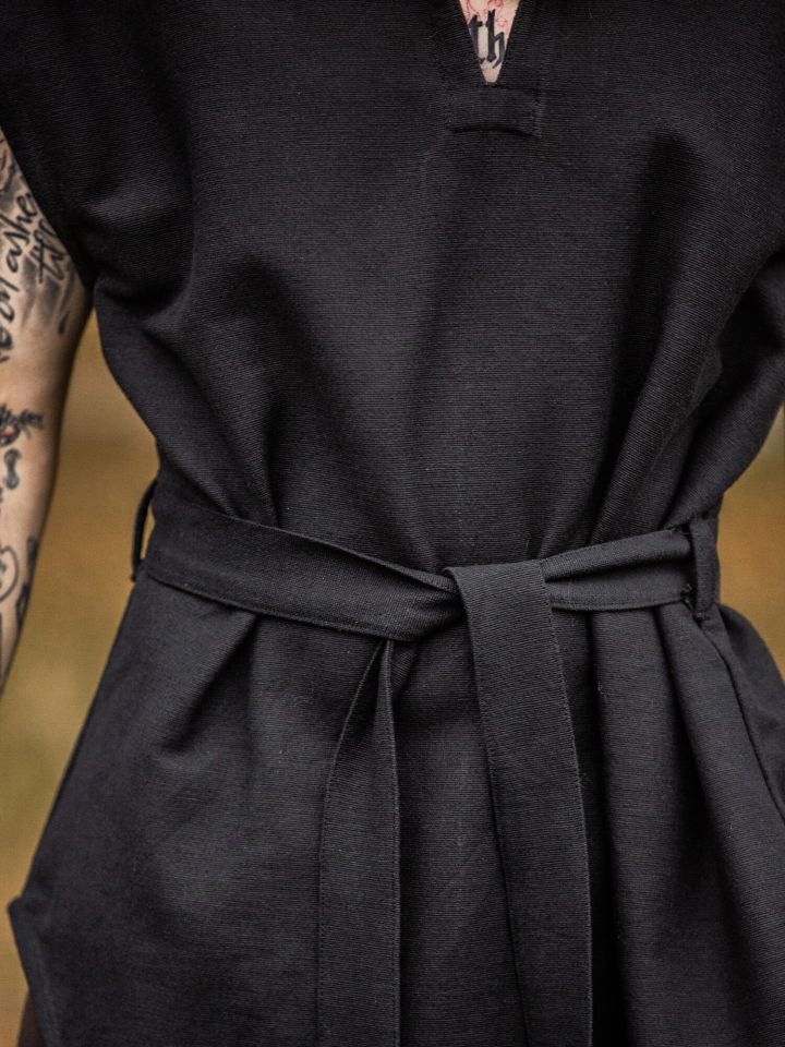 Waldläufer tunic Aldon black 7