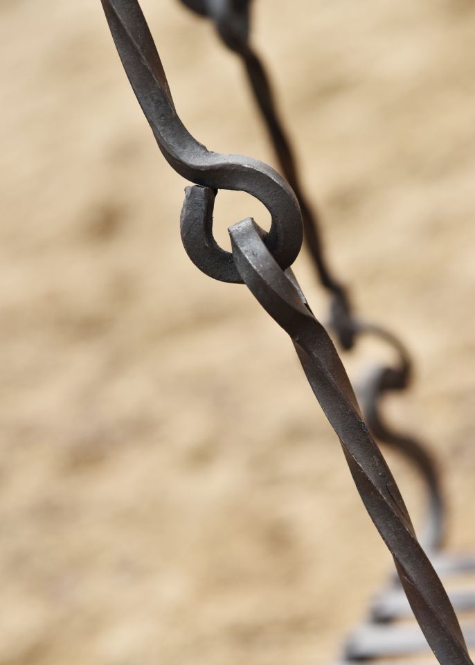 Grill grate for tripod, hand-forged 8